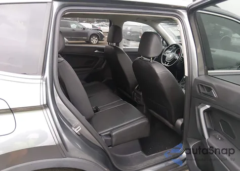 2019 Volkswagen Tiguan 2.0T Se/2.0T Sel/2.0T Sel R-Line/2.0T Sel R-Line Black из США, поврежденный, VIN 3VV2B7AX4KM186652